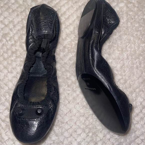 Balenciaga Black Leather Loafers - Picture 3 of 3